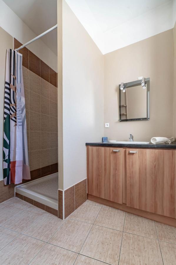 Le Belfort - Grand Appartement Avec Terrasse Et Parking Prive Vichy Kültér fotó